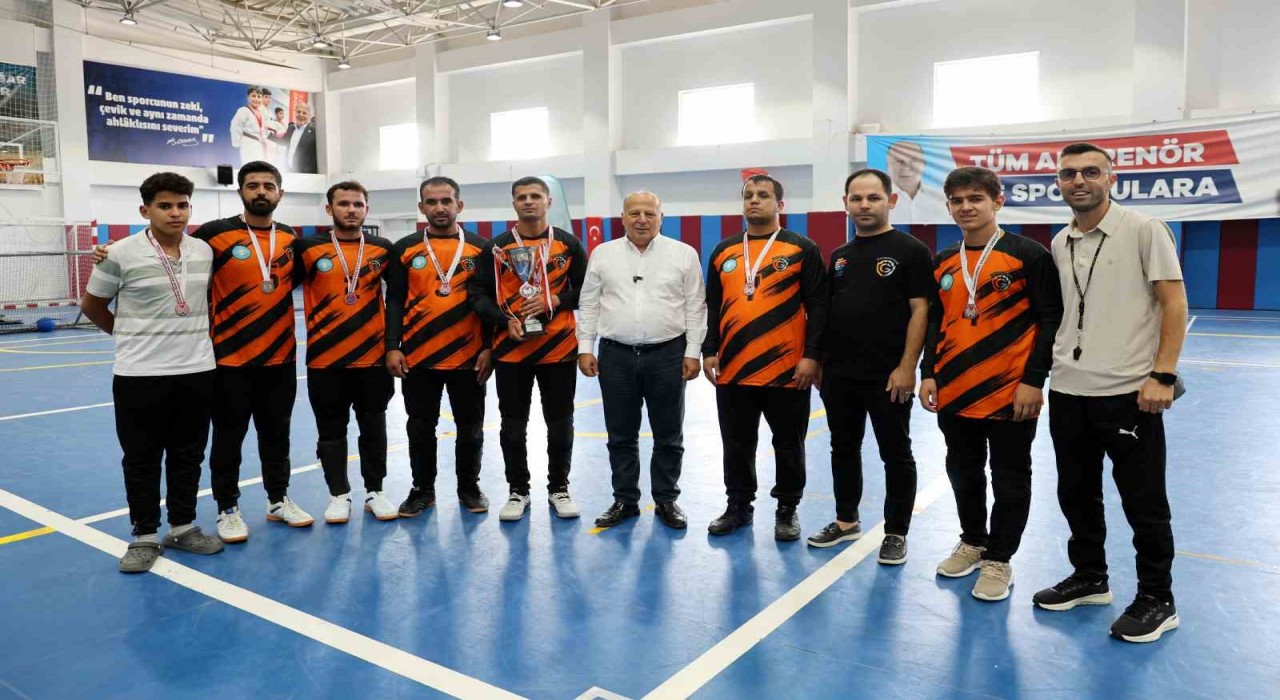 Görme engelli gençler Goalballda Türkiye 2ncisi oldu