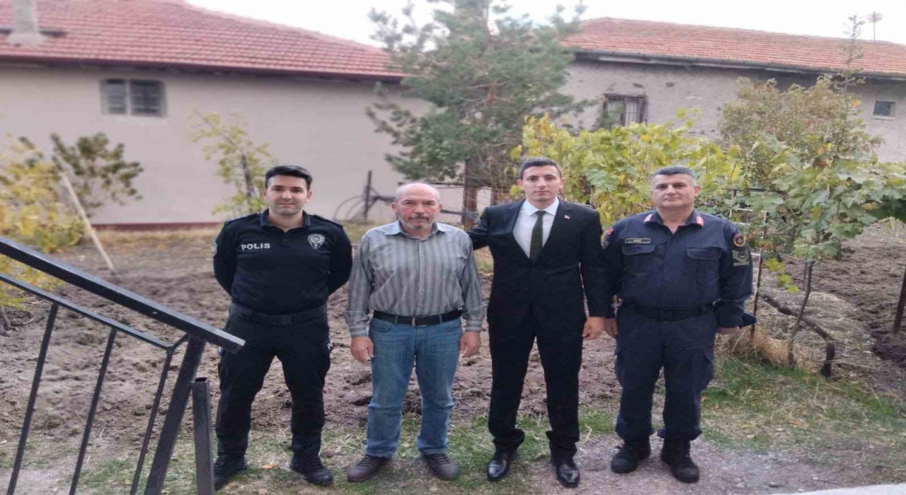 Güdül Kaymakamının ilk ziyareti şehit aileleri oldu