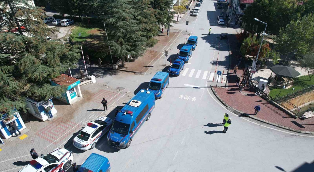Gündüz çoban, gece hırsız olan ‘Kaçarlar şebekesi jandarmadan kaçamadı