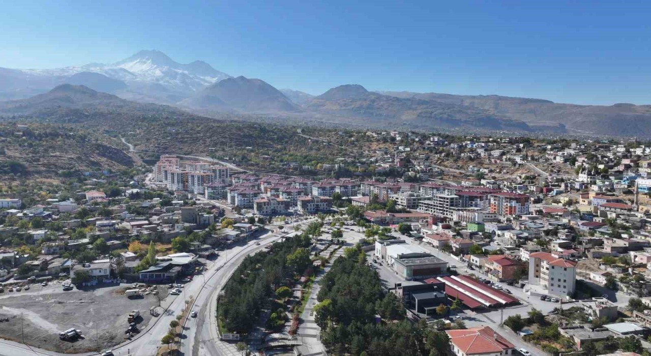 Hacılarda son rötuşlar: Konutlar kışa kalmayacak