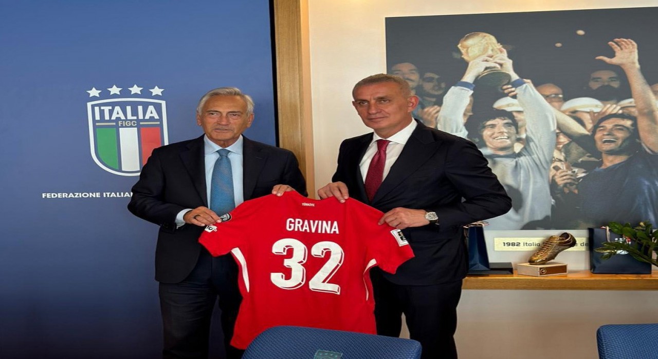 Hacıosmanoğlu, İtalya Futbol Federasyonu Başkanı Gravinayı ziyaret etti