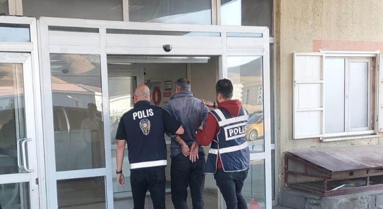 Hakkaride 50 yıl hapis cezası bulunan şahıs yakalandı