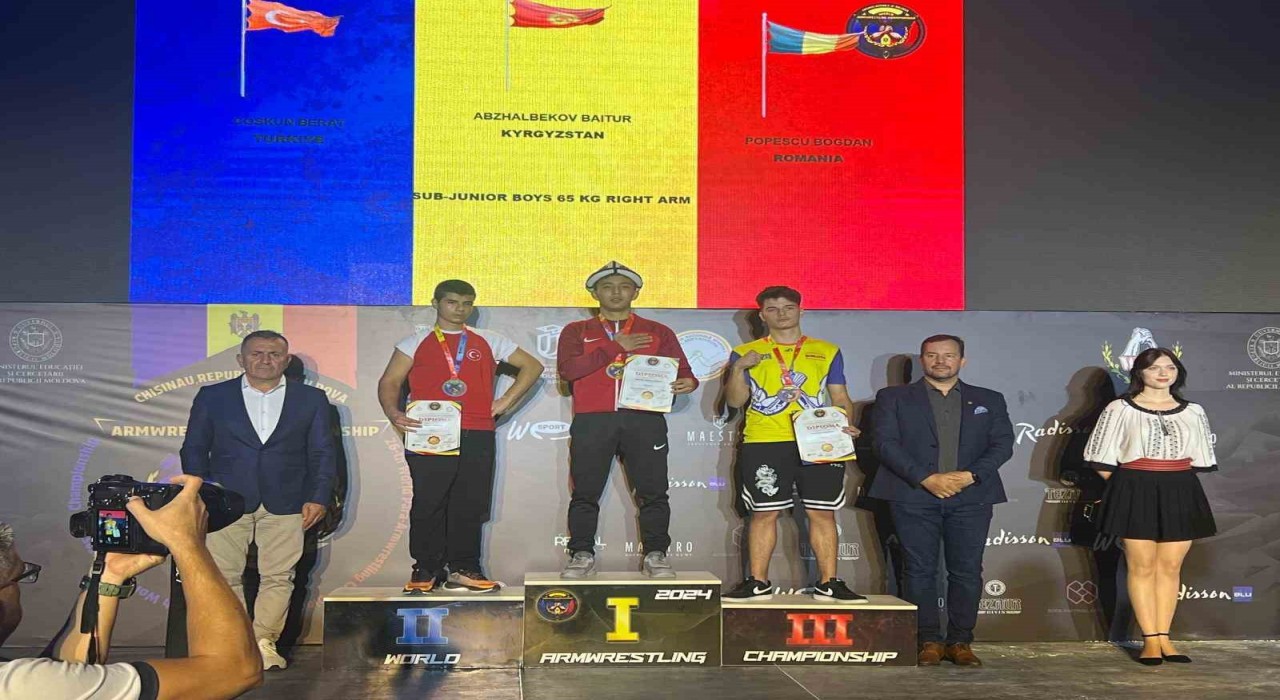 Hürriyet Mesleki ve Teknik Anadolu Lisesinden dünya şampiyonluğu