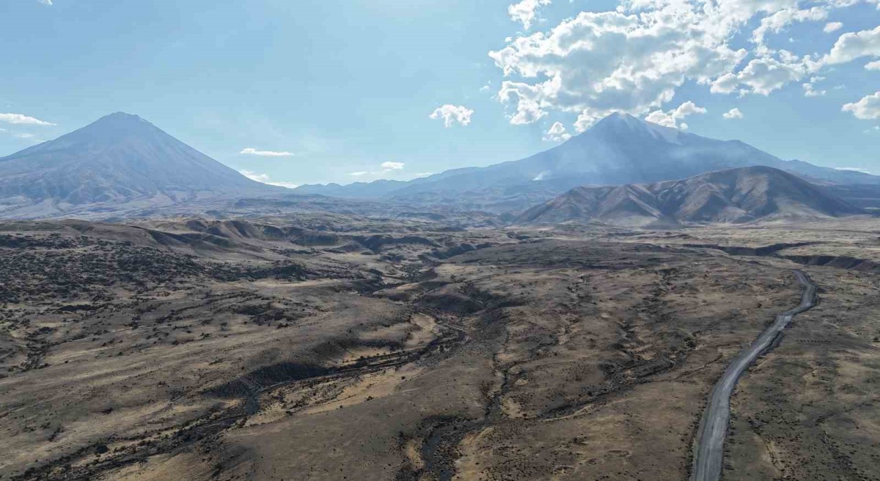 Iğdır Valiliğinden TİGEM arazisine izinsiz yol