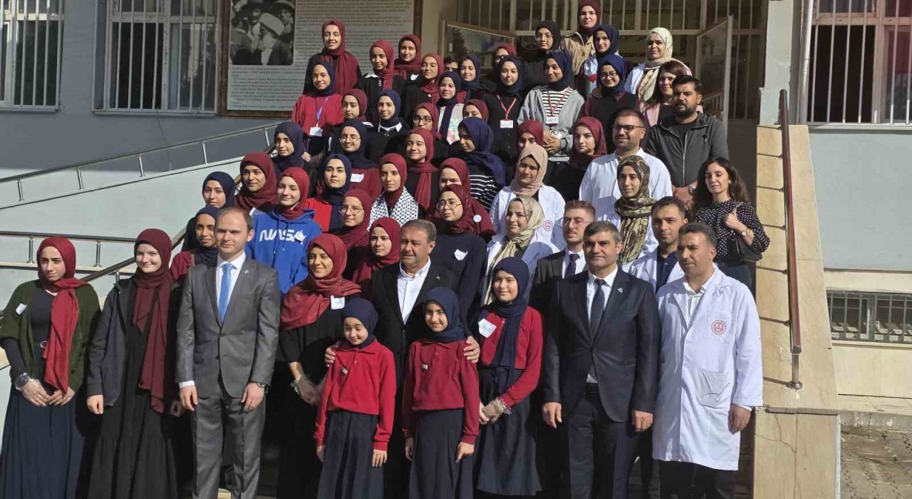 İmam hatip öğrencilerinden Gazze için anlamlı etkinlik