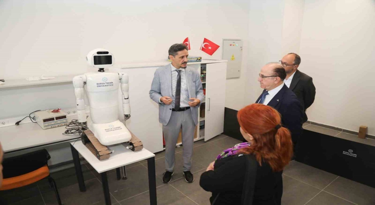 İnsansız su altı aracı Bursada geliştiriliyor