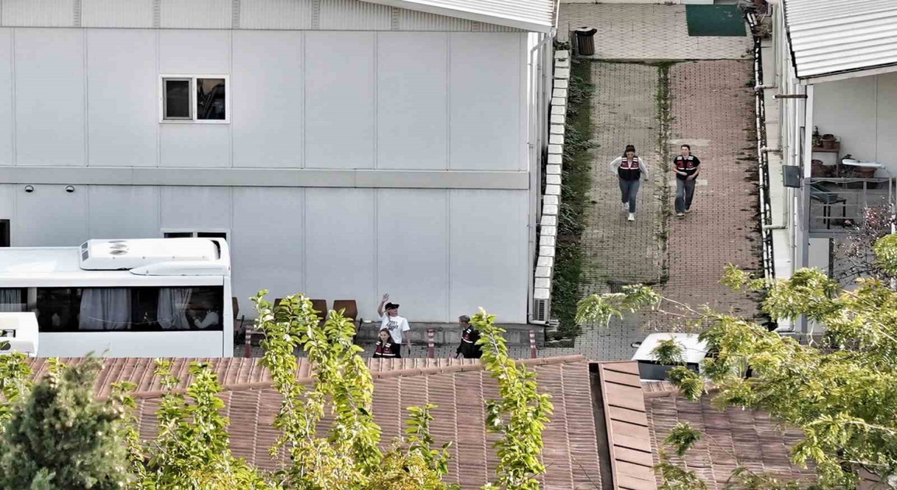 İrem Derici nişan gününde Adli Tıp Kurumunda böyle görüntülendi