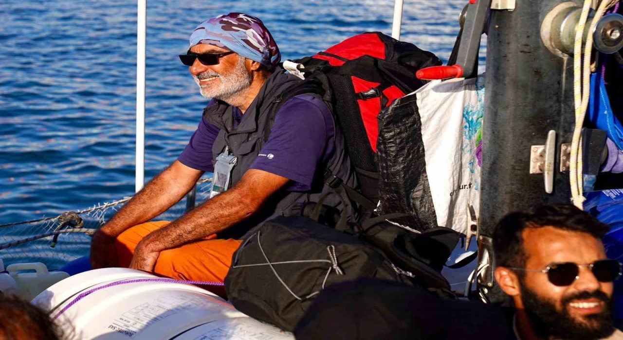 İsrail, Küresel Sumud Filosundan 4 İtalyan aktivisti sınır dışı etti