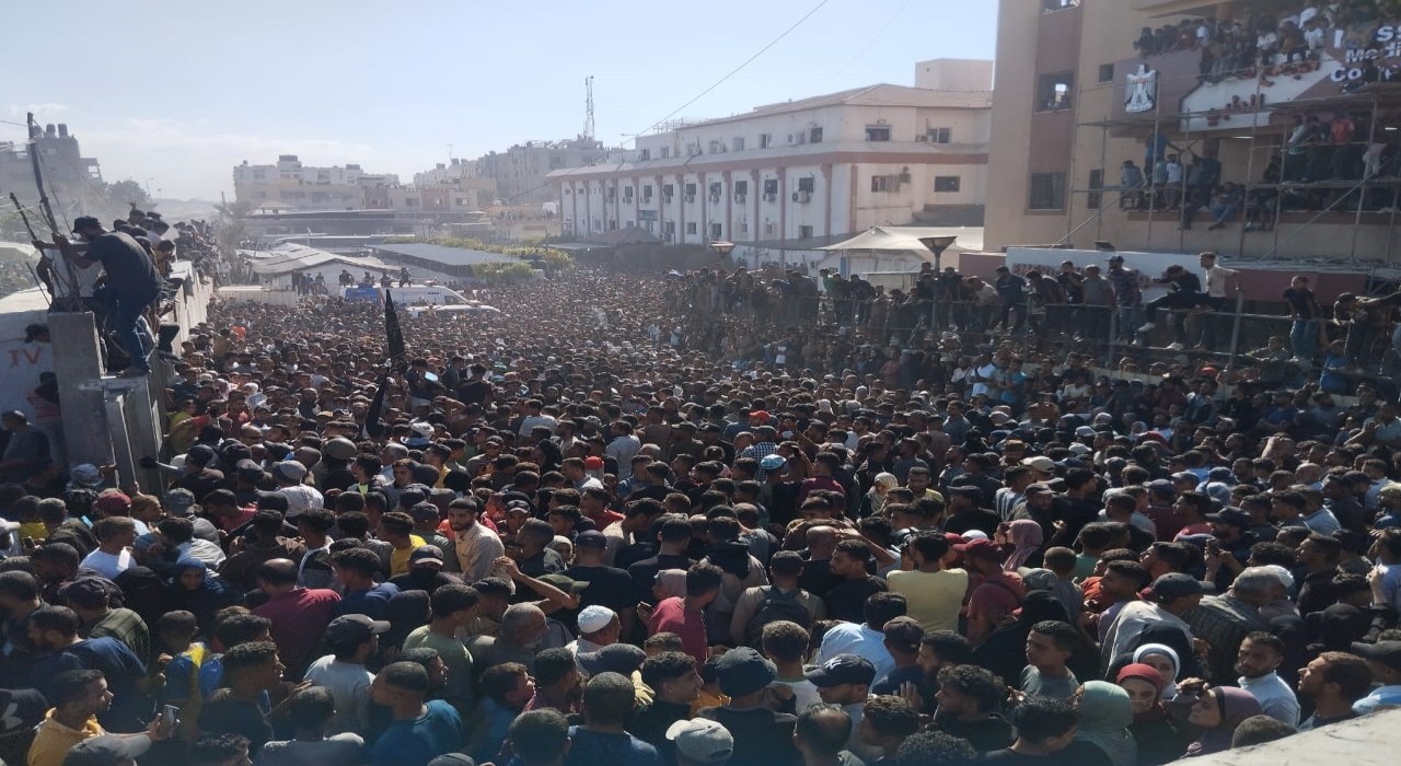 İsrailin serbest bıraktığı Filistinli mahkumlar Gazze Şeridinde