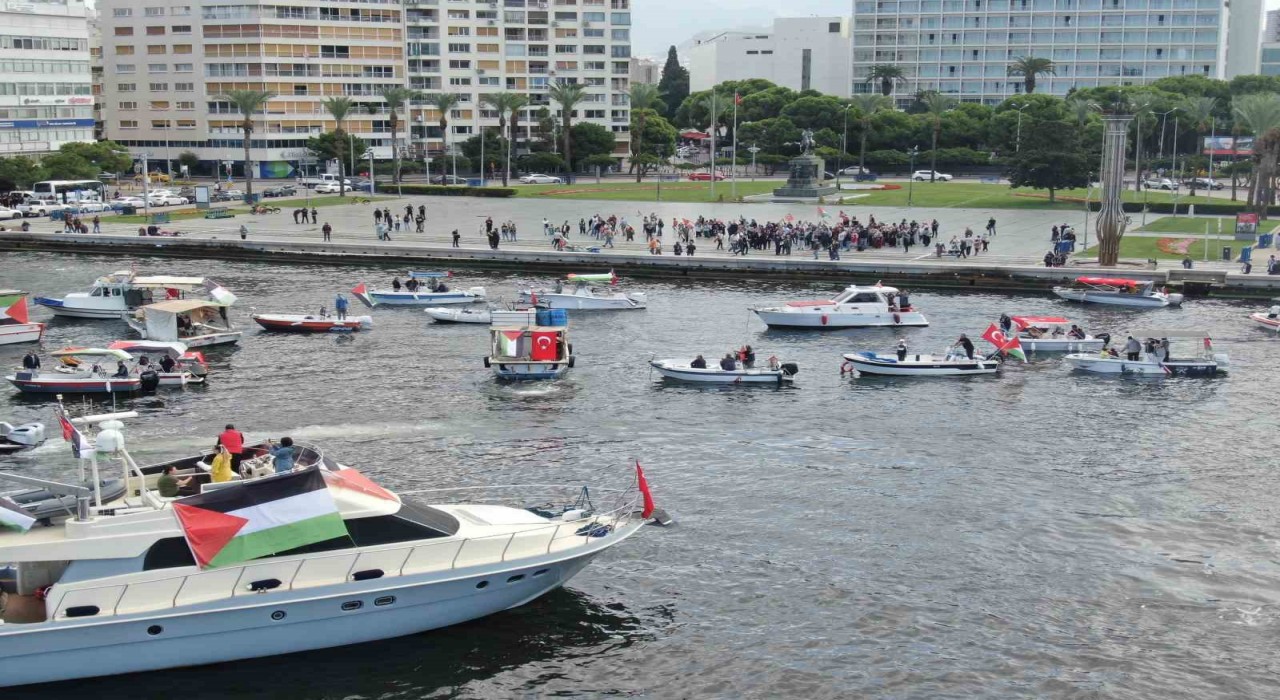 İzmirde Kararlıyız, Sumudun Yanındayız etkinliği düzenlendi
