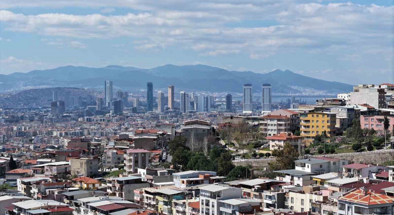 İzmirde zemin araştırmaları için 32 bin deney yapıldı