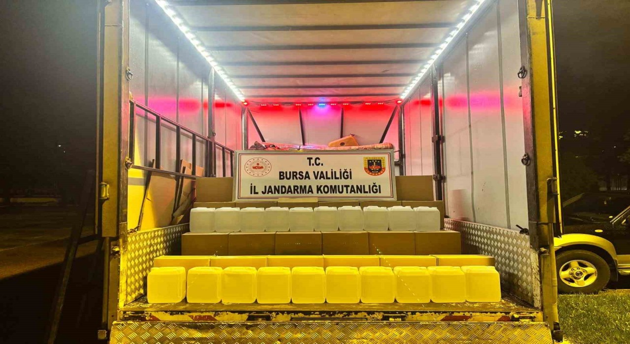 İznikte bin litre kaçak etil alkol ele geçirildi