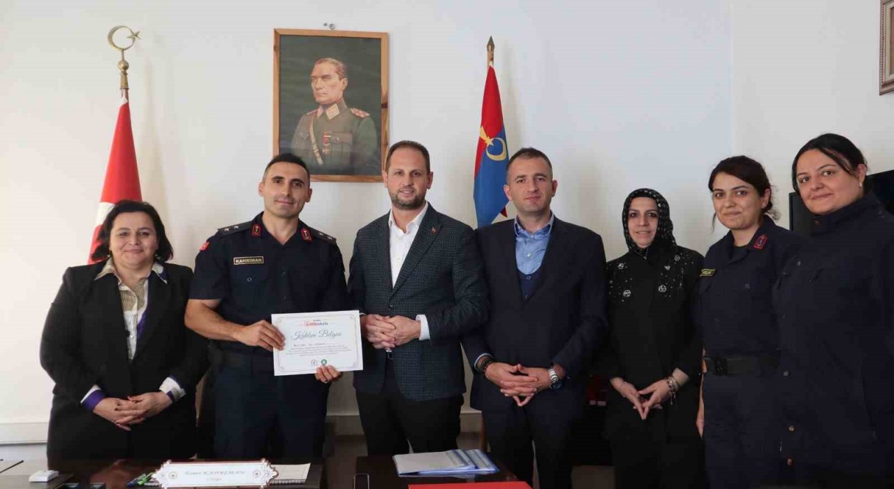 Jandarma personeline aile içi iletişim eğitimi