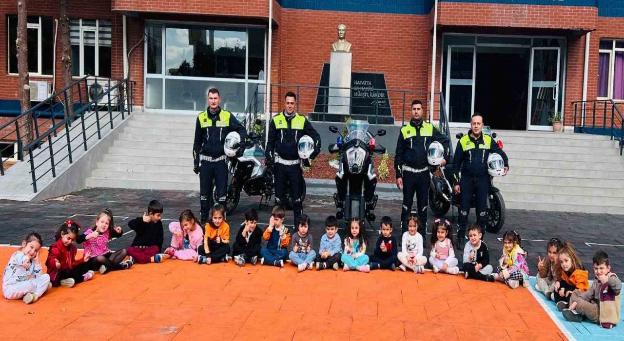 Jandarmadan 73 öğrenciye güvenli trafik eğitimi