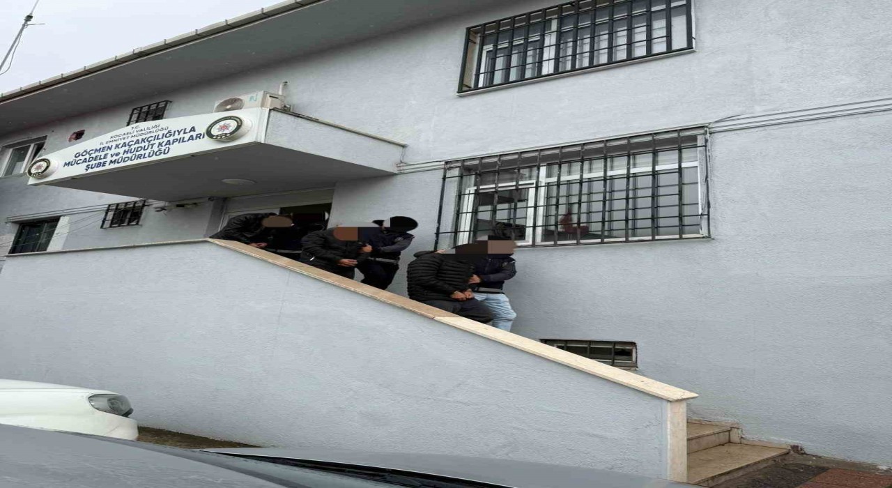 Kaçak göçmenleri taşıyan organizatörler yakalandı: 3 tutuklama