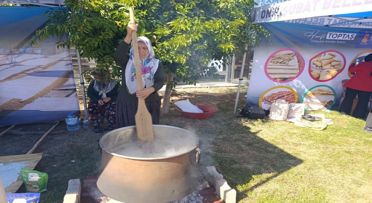 Kahramanmaraşta geleneksel bağ bozumu festivali