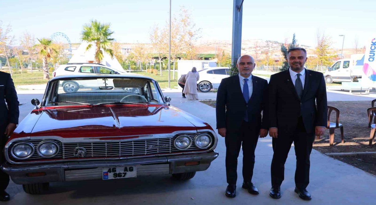 Kahramanmaraşta Oto Show 2025 başladı