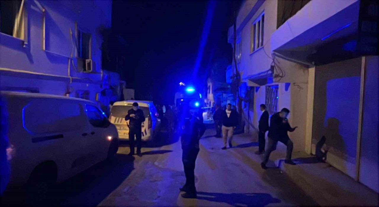 Kahramanmaraştaki eski koca dehşeti: Çocuğunun yanında kendini vurdu