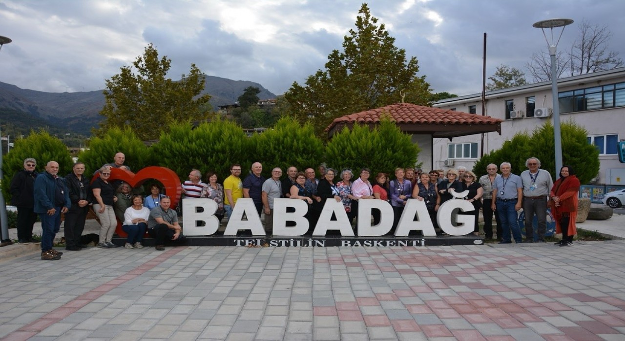 Kanadalı turistler Babadağı gezdi