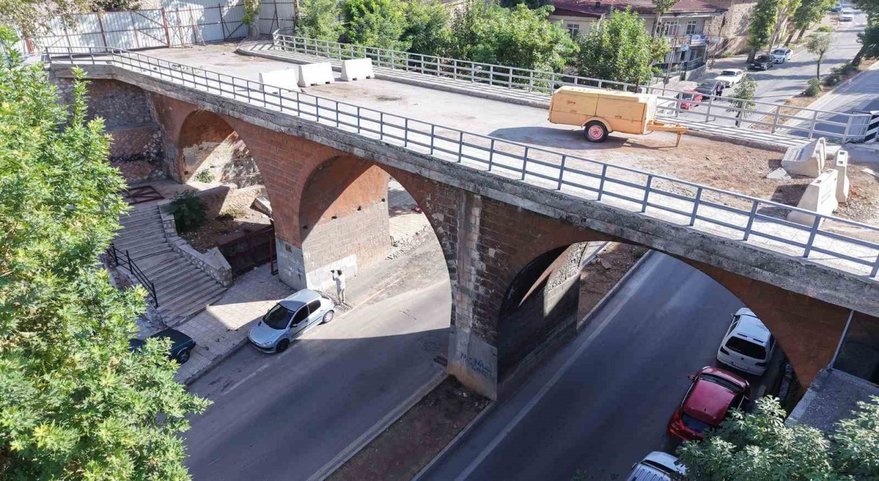 Kanlıdere Köprüsünde restorasyon