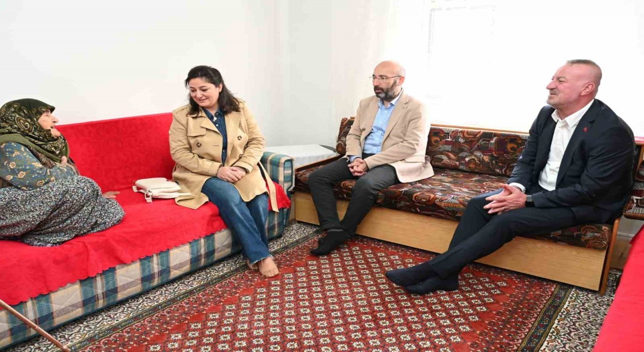 Karabatıdan gönüllere dokunan ziyaretler