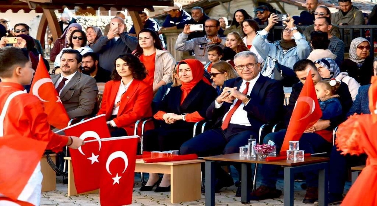 Karabigada Cumhuriyetin 102nci Yılı Coşkuyla Kutlandı