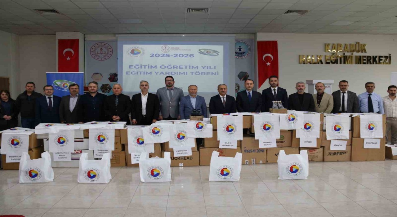 Karabük TSOdan 294 öğrenciye kışlık bot desteği