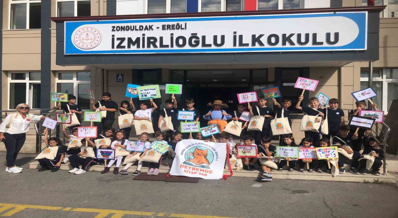 Karadeniz Ereğlide minik okurlardan Heybemde Kitap Var projesi