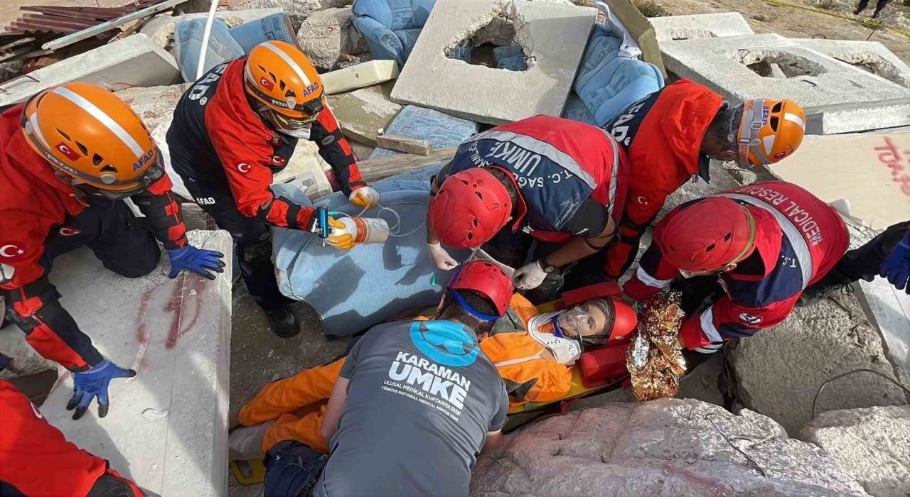 Karamanda saha tatbikatı gerçeğini aratmadı