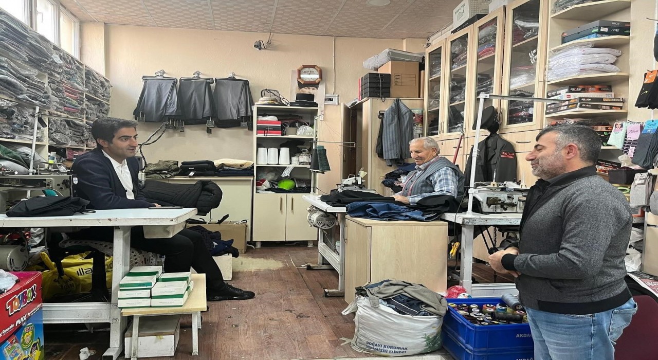 Kaymakam Aslantatar, esnafla buluştu