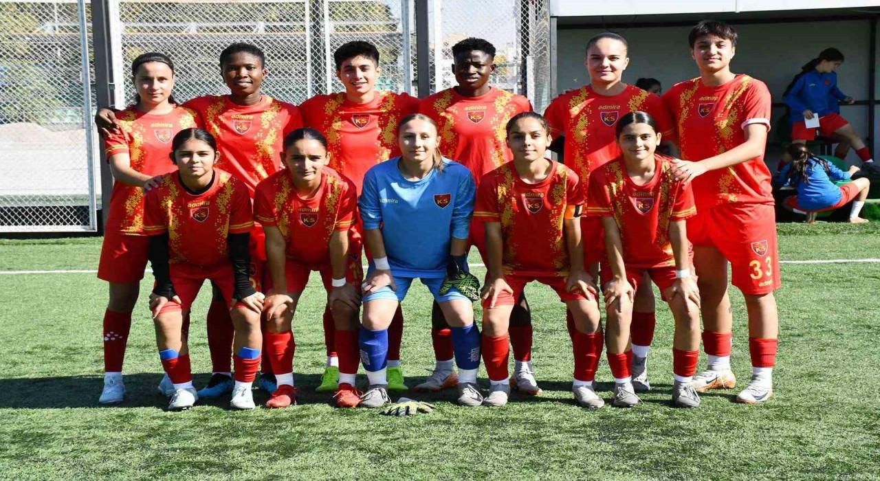 Kayseri Kadın FK, 3 puanı 4 golle aldı