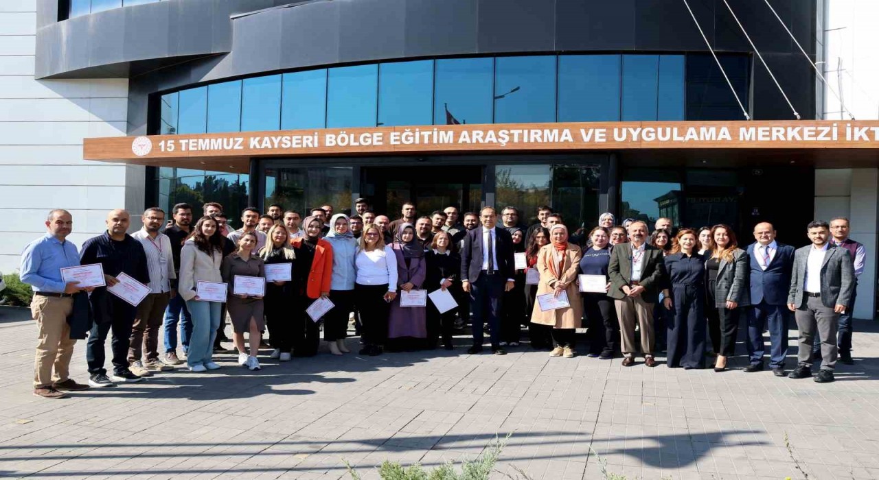 Kayseride Aile Hekimliğine Uyum Eğitim Programı tamamlandı