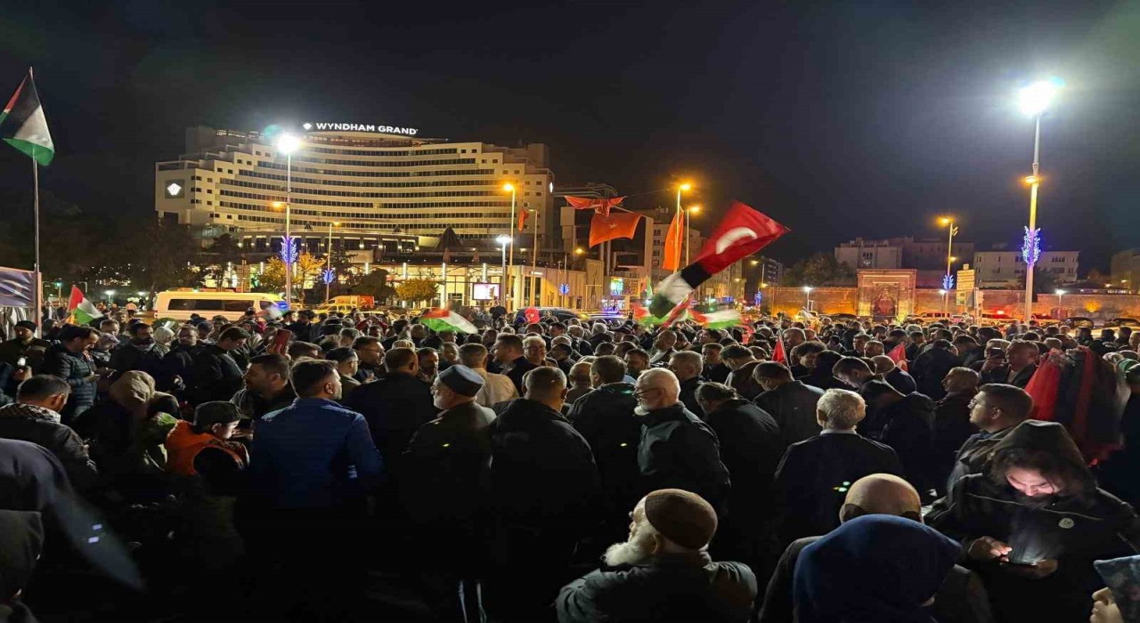 Kayseride İsrailin Sumud Filosuna müdahalesine tepki