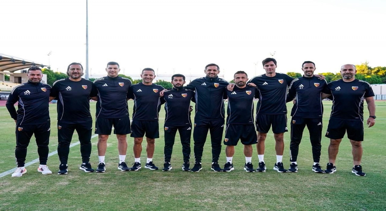 Kayserisporda Radomir Djaloviin ekibi belli oldu