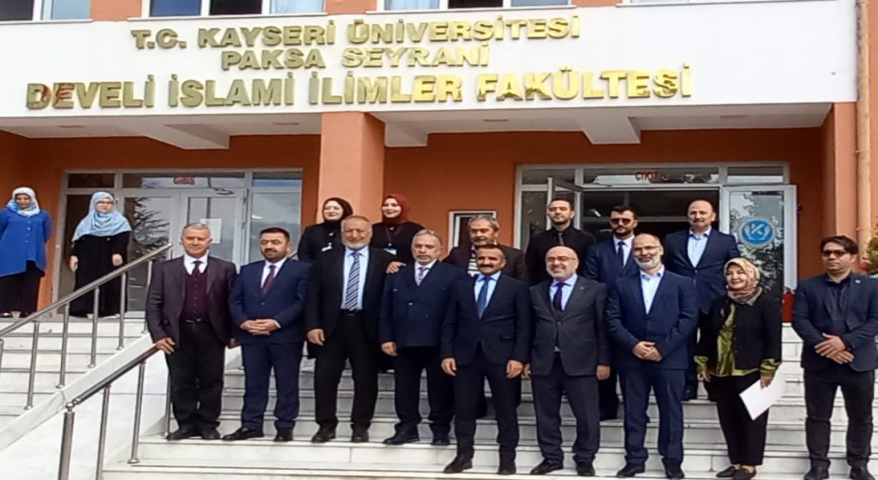 KAYÜ Develi Seyrani Kampüsü İslami İlimler Fakültesine hayırseverden kütüphane bağışı
