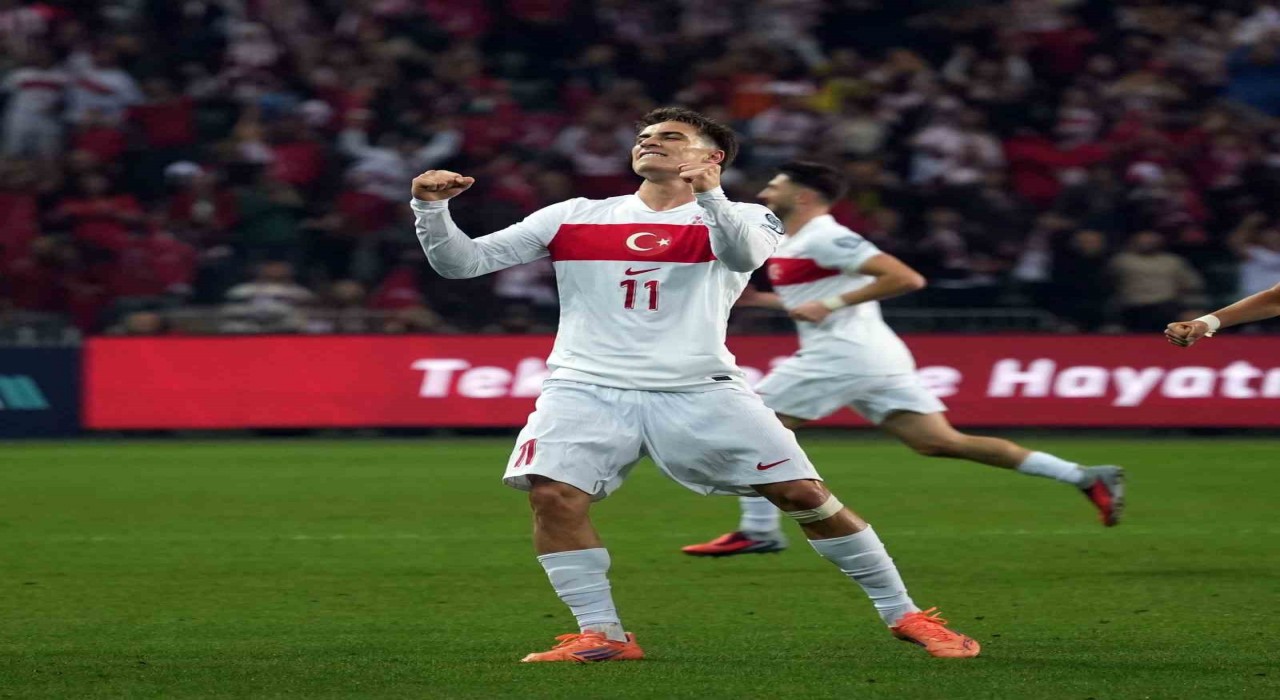 Kenan Yıldız, 2025 Akdeniz Mükemmelliyet Ödülüne layık görüldü