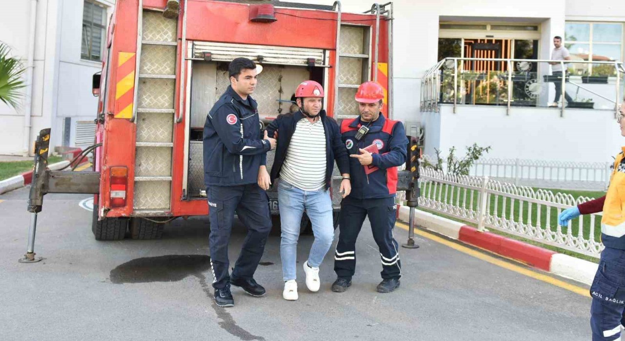 Kepez Belediyesinden gerçeğini aratmayan deprem tatbikatı