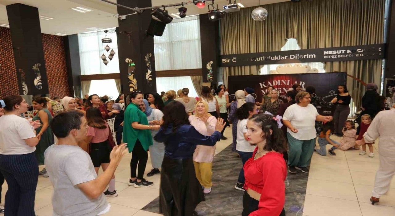 Kepezli kadınlar matinede buluştu