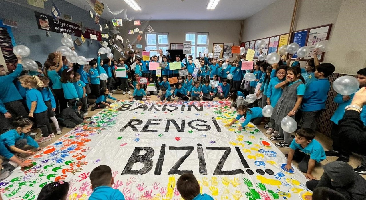 Keşandaki okullarda Filistinde yaşanan insanlık dramına dikkat çekildi