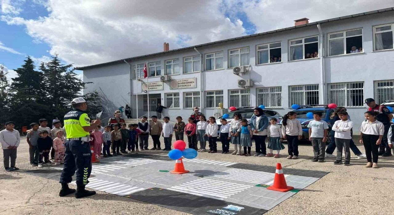 Kiliste öğrencilere trafik eğitimi verildi