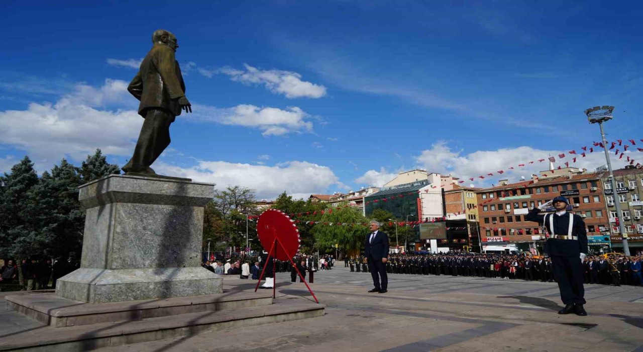Kırıkkalede Cumhuriyetin 102. yıl dönümü kutlanıyor
