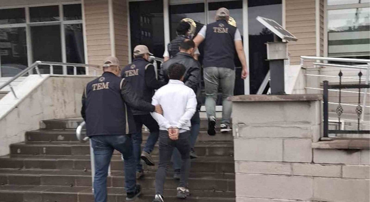 Kırıkkalede PKK/KCK propagandası yapan 3 yabancı uyruklu yakalandı