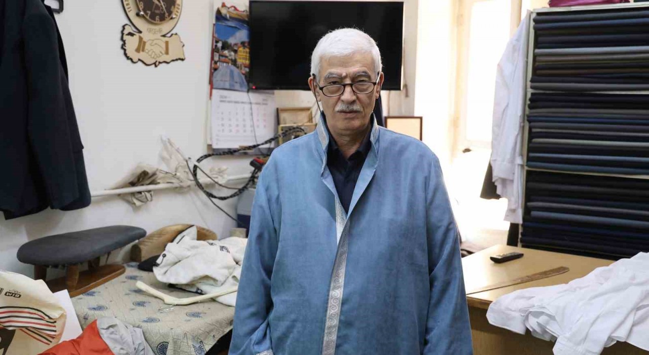 Kırşehirde Yılın Ahisi seçilen İsmail Aydın: Önerim, çocuklarımız okusunlar ama mesleklerini de kollarında bilezik yapsınlar