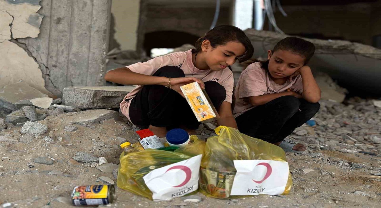 Kızılay Gazzede gıda yardımlarını sürdürüyor