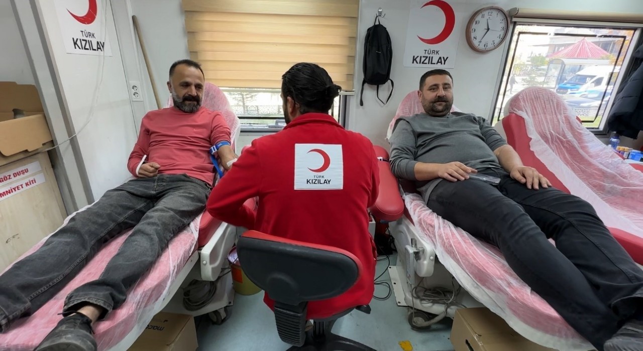 Kızılaydan Yüksekovada kan bağışı çağrısı