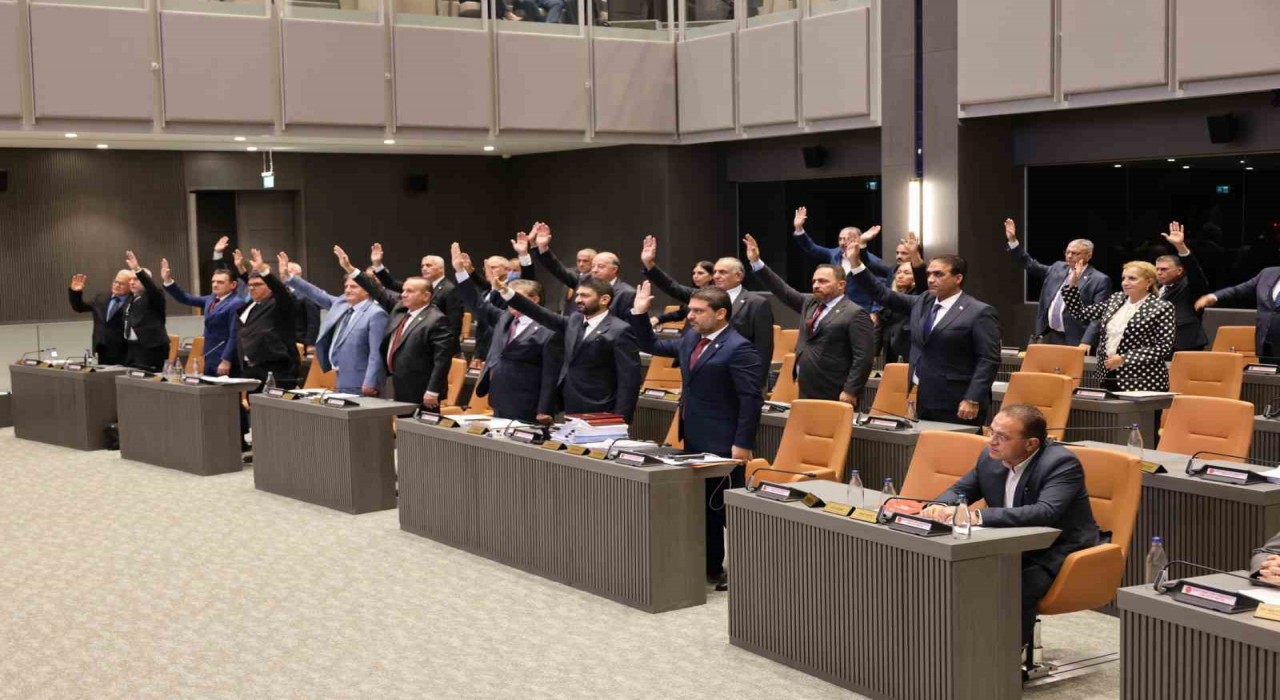 KKTC meclisinde Kıbrıs Sorununa İki Devletli Çözüm Konusunda Karar Önerisi oy çokluğuyla kabul edildi