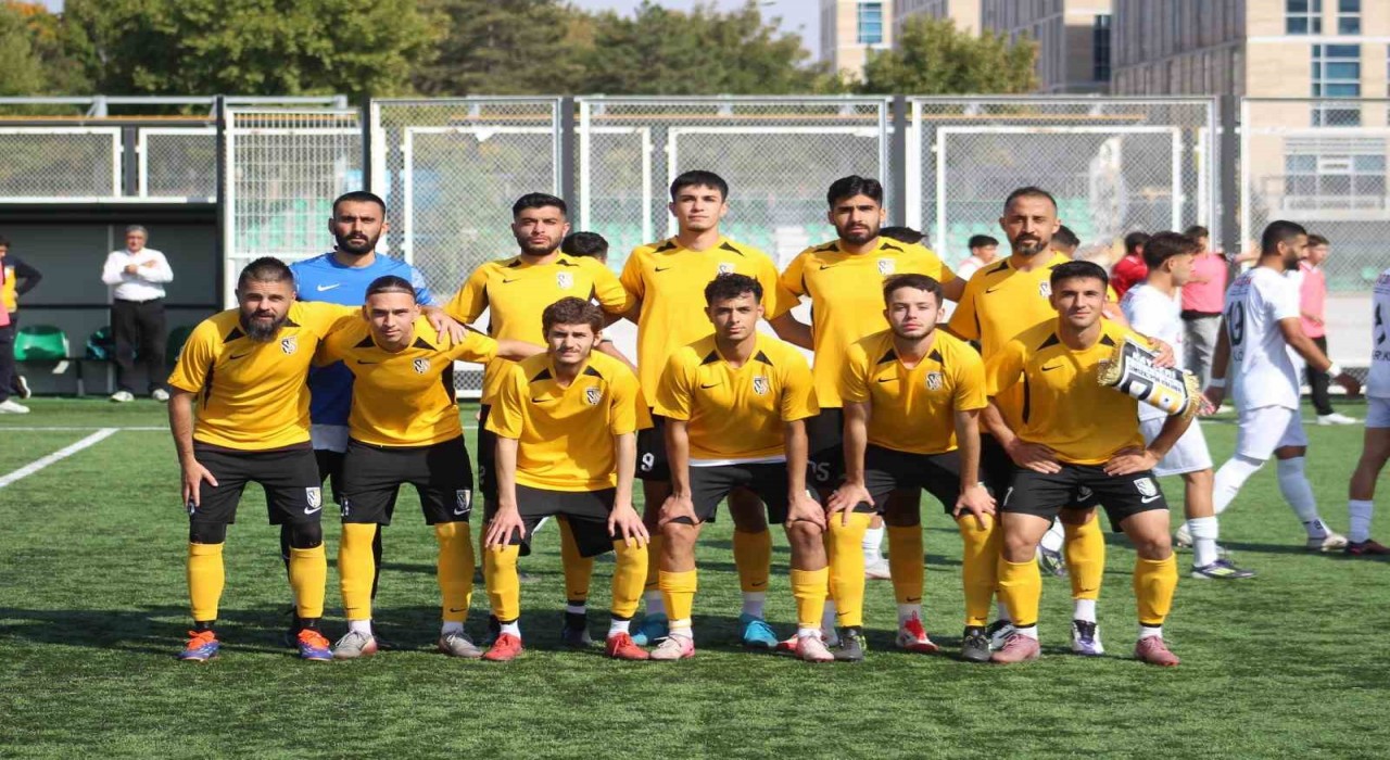 Kocasinan Şimşekspor evinde farklı mağlup