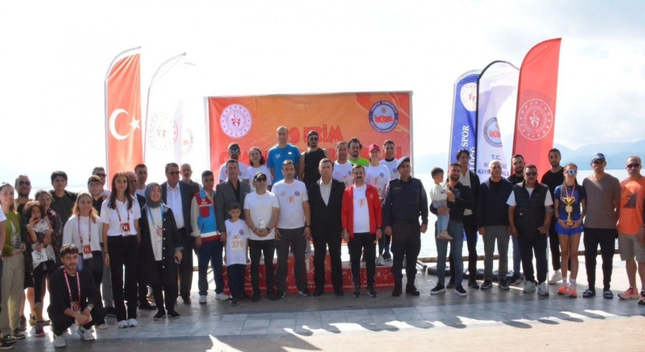 Köyceğizde halk koşusu düzenlendi