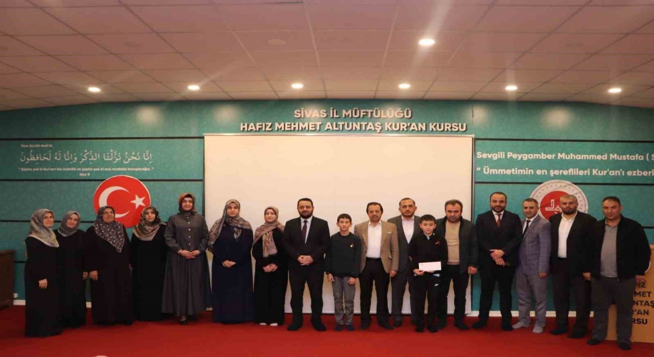 Kuran bülbülleri ödüllendirildi