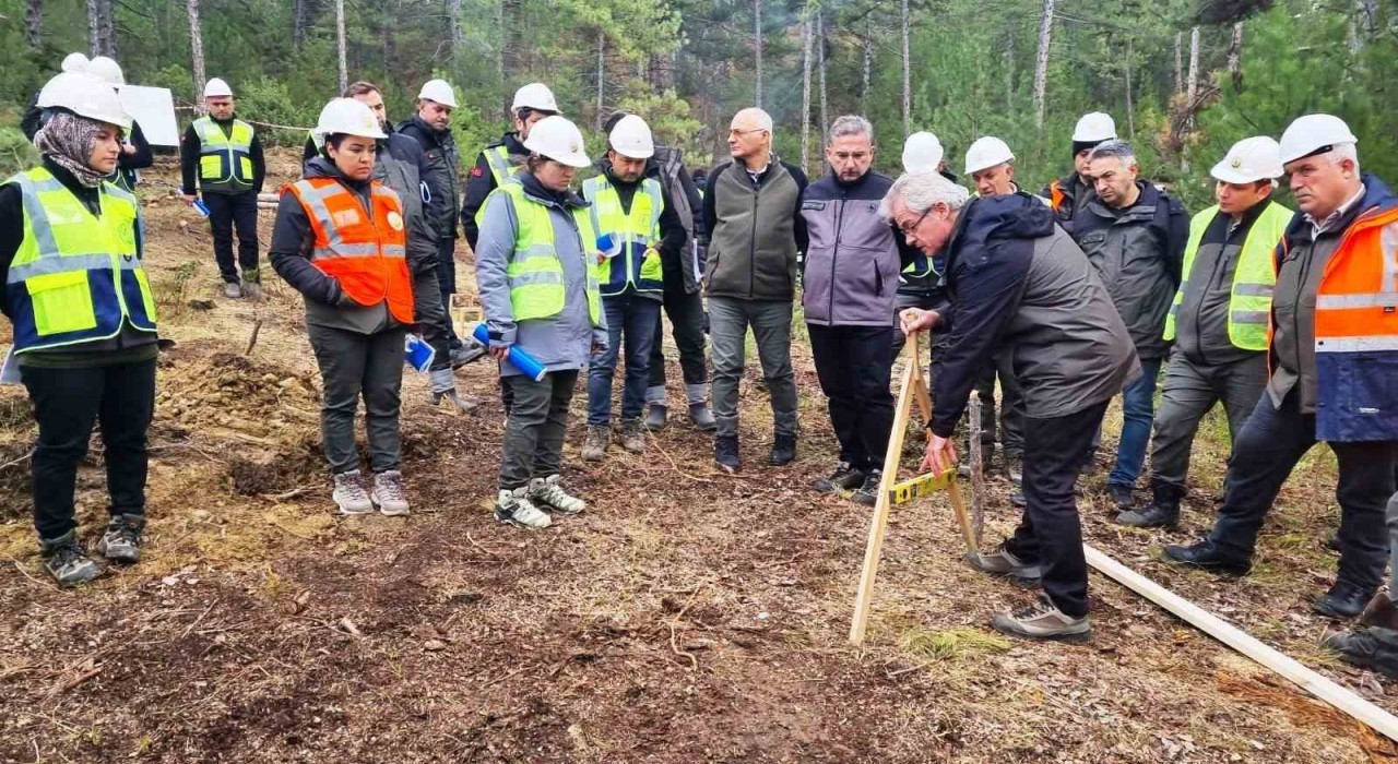 Kütahya Orman Bölge Müdürlüğünde Silvikültürel Uygulamalar konulu eğitim